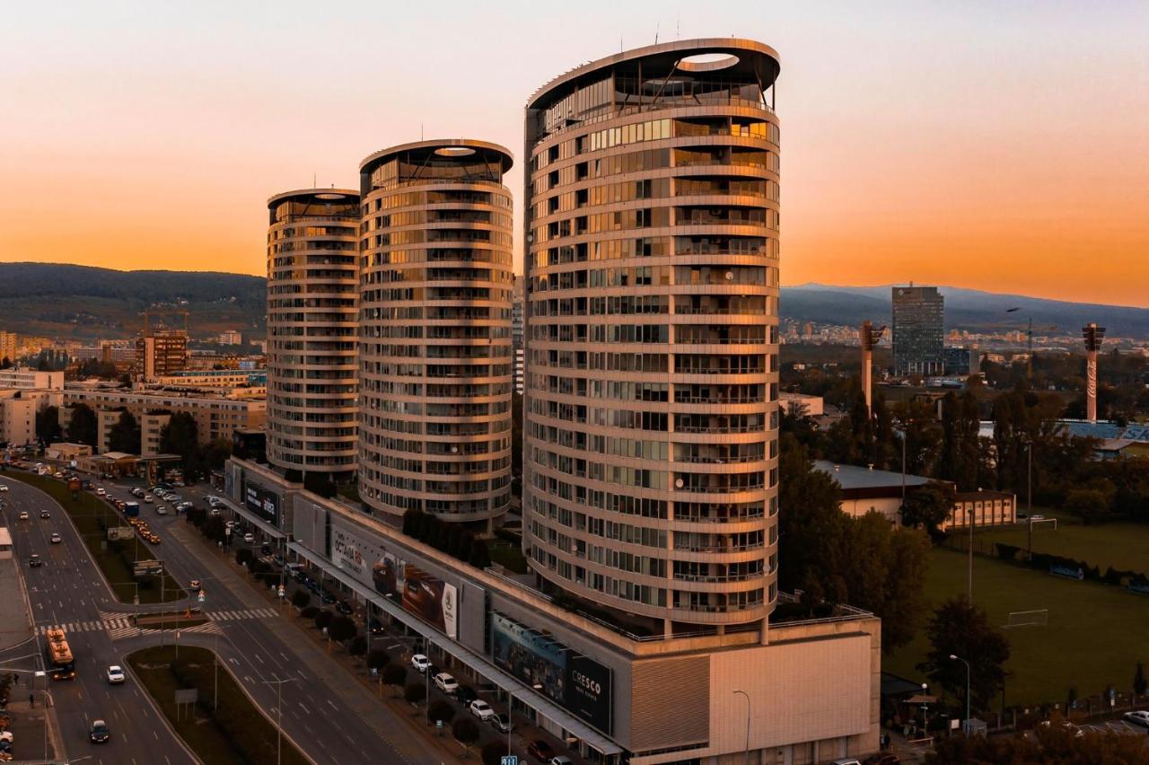 Fantastic View From The 20Th Floor Appartement Bratislava Buitenkant foto